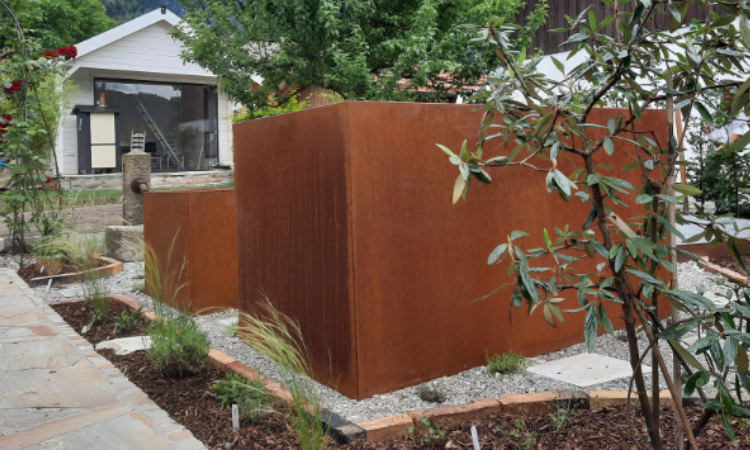 Gartengestaltung Corten Stahl